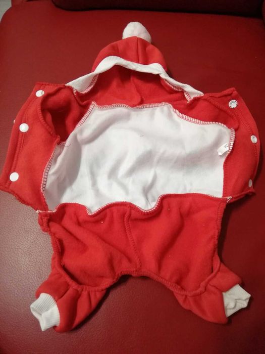 Vand haine noi pentru caini