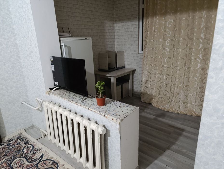 Продаётся квартира 1 переделанная в 2 комнатную.