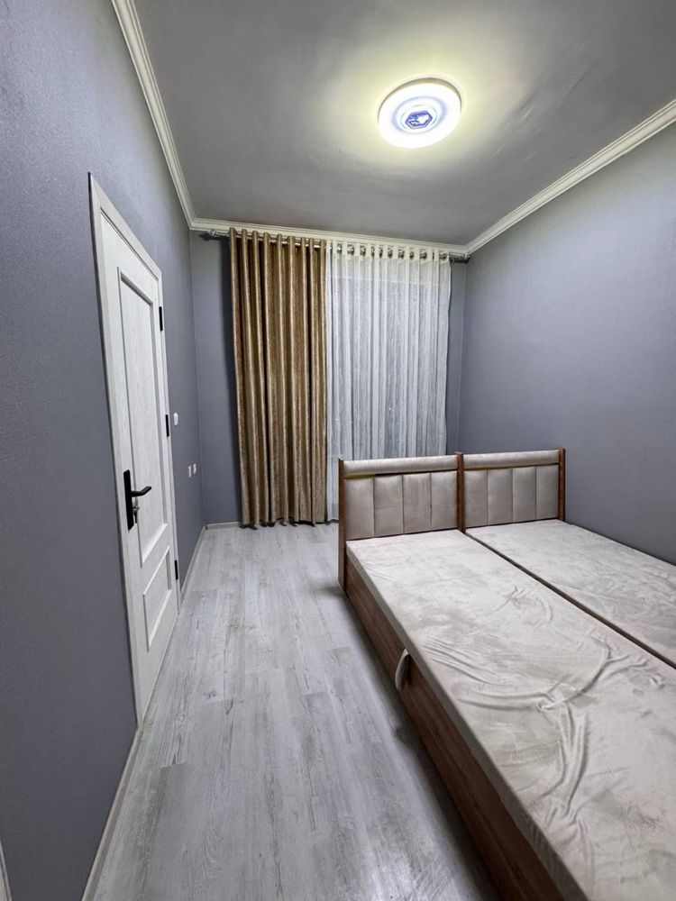 Eco shaxar, 9etajli domning 8 etajida, 2 xona 85kv