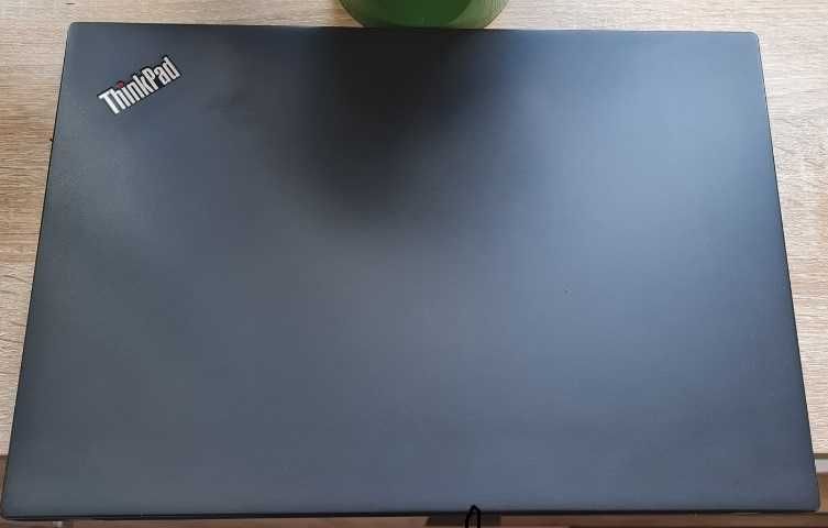 Vand laptop Lenovo T480s