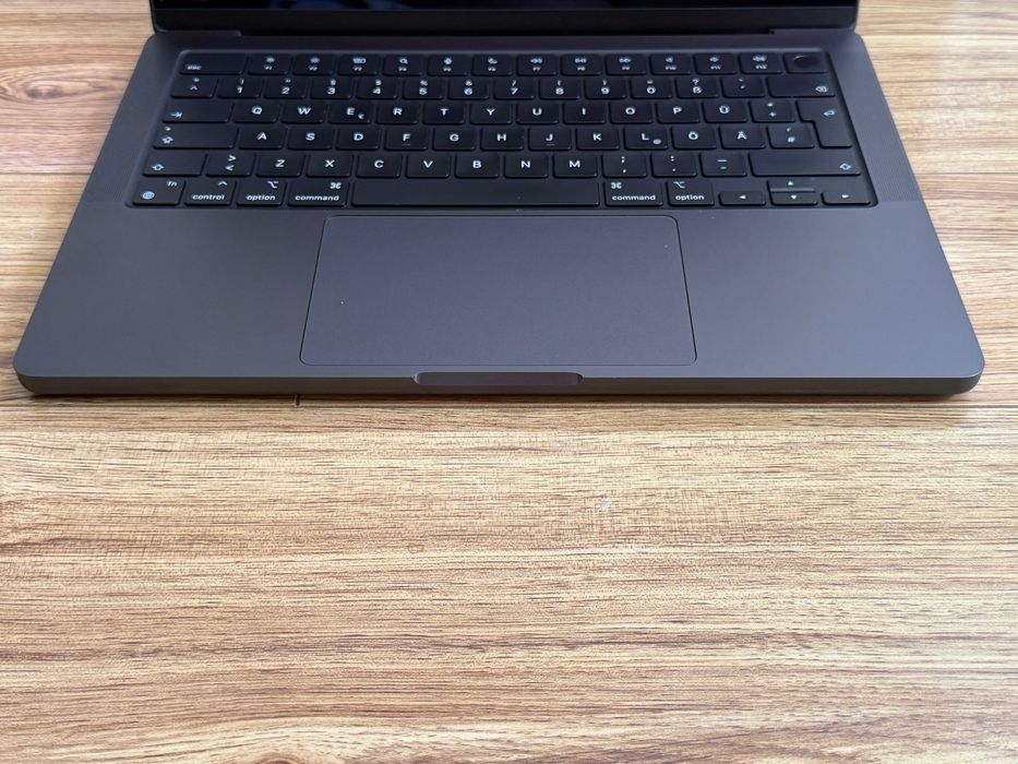 MacBook Pro 14`M4 Pro/14 CPU/20 GPU/24GB RAM/1000GB SSD/Батерия 100% — миниатюра 2