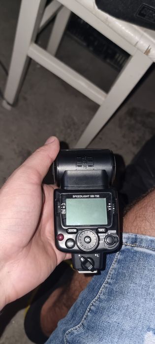 Nikon Speedlight SB 700