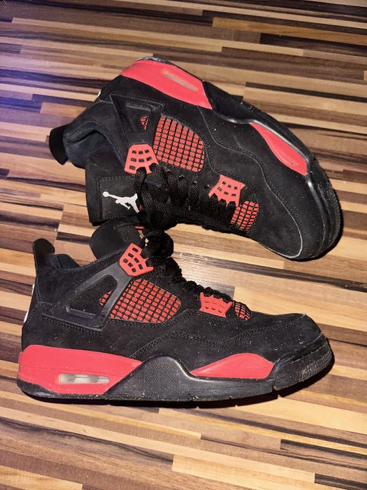 Jordan 4 Red Thunder