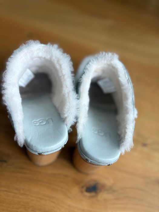 Saboți de iarnă UGG