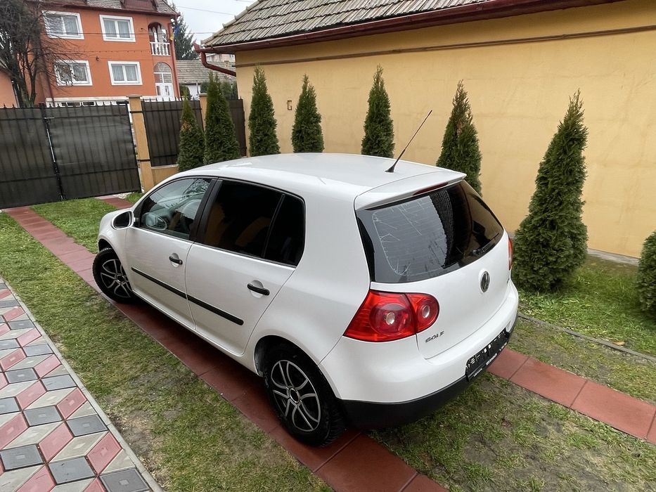 Vw Golf 5 1.9 TDI 105 cai Fara DPF din fabrica Dublu climatronic