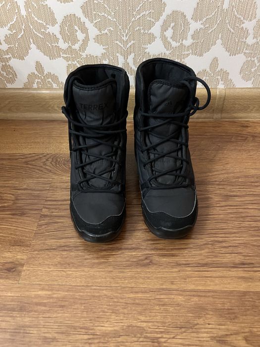 Продам кроссовки