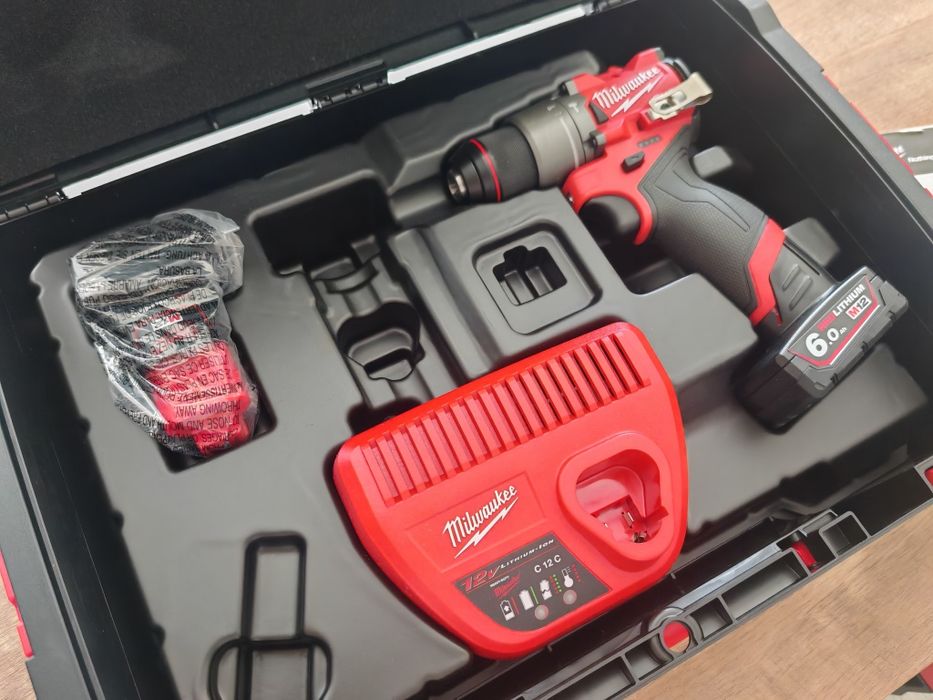 Milwaukee M12 FPD2-602x kit filetanta