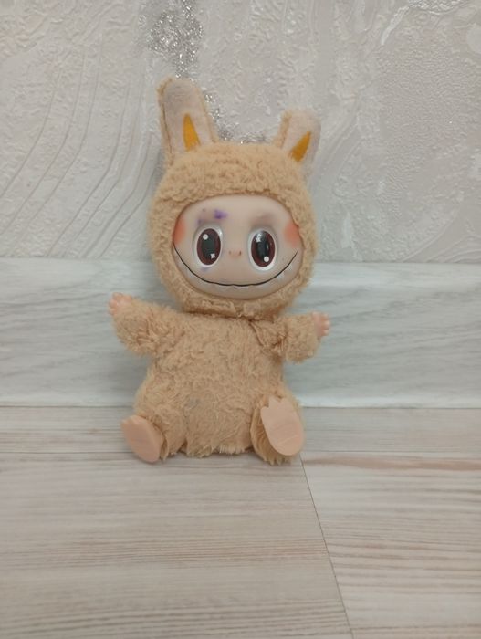 Лабубу б/у но красивые оригинал