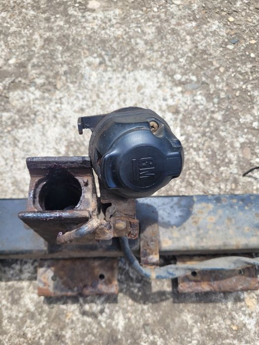 Vand carlig remorcare pt.Opel Astra h ,Marca Oris,cu instalatie electr