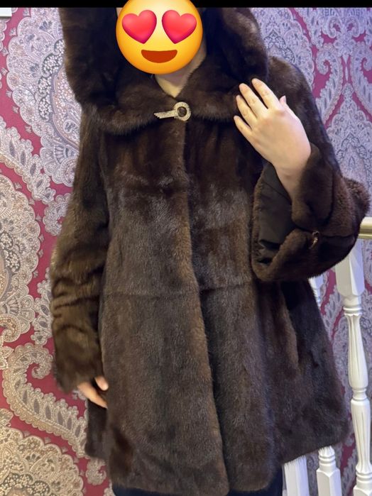 Продам норковую шубу