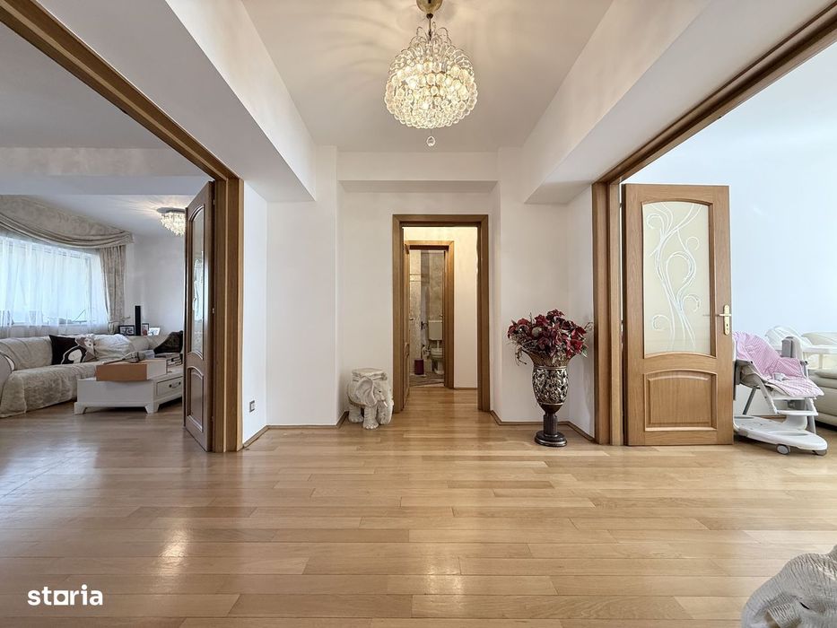 Bulevardul Unirii | 4 camere | vedere mixta | 115mp utili | Decomandat