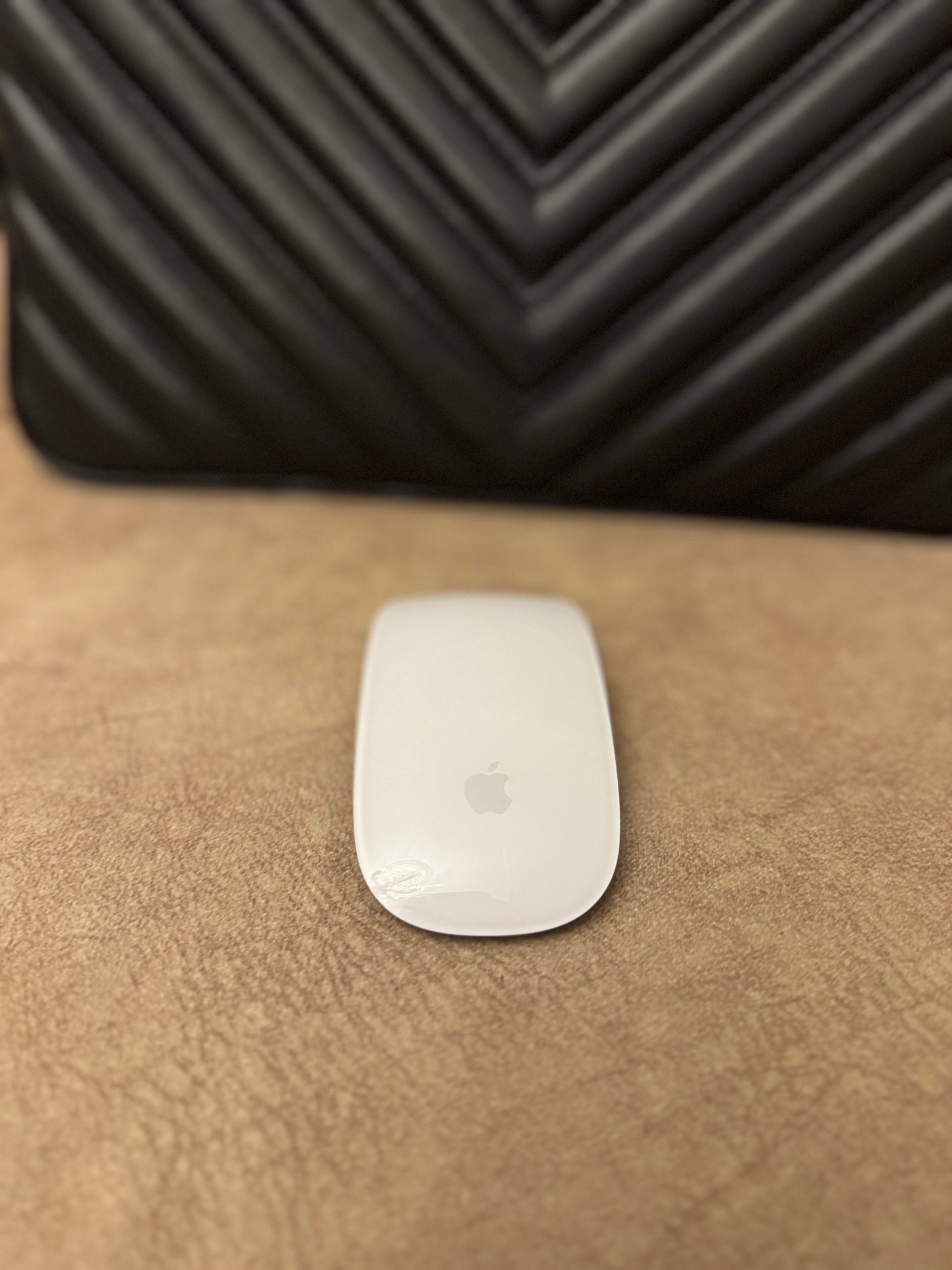 Продаю Magic mouse 2