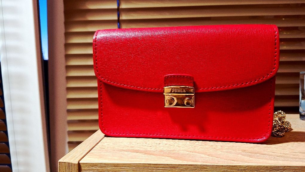 Дамска чанта Furla