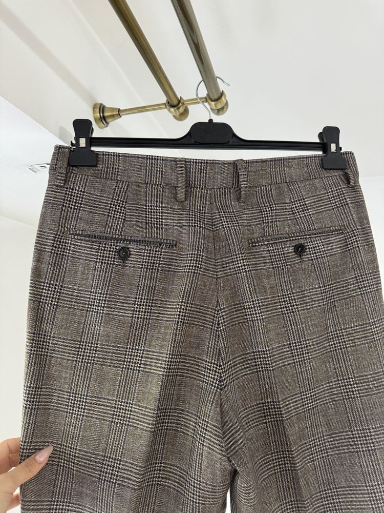Pantaloni zara carouri