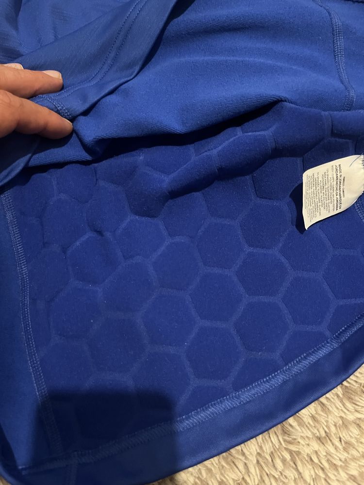 Nike Pro Hyperwarm-оригинален мъжки елек/грейка