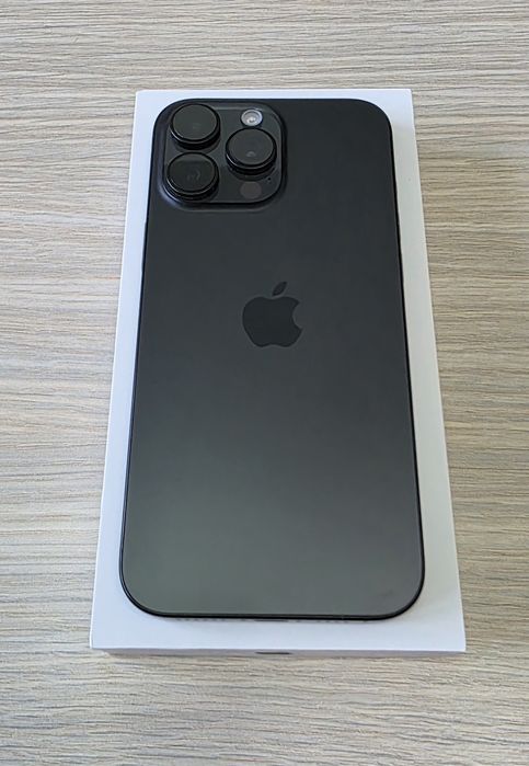 Iphone 16 PRO MAX, 256GB, Black Titanium, 100% BATERIE - GARANTIE