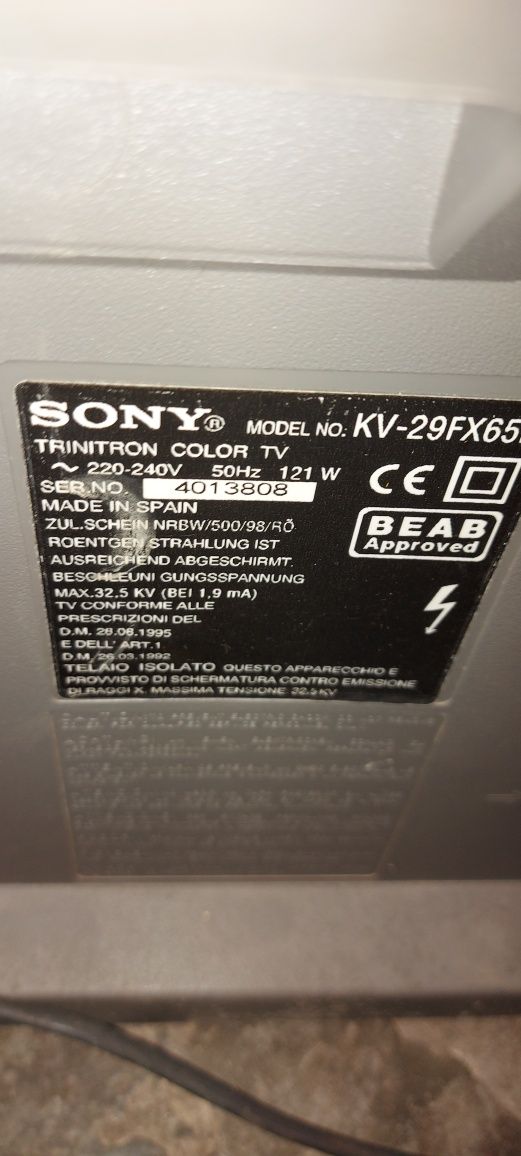 Vind sau schimb TV SONY fabricat in Spania , 70 cm