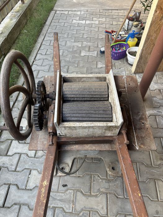 Masa vibranta pentru contructii