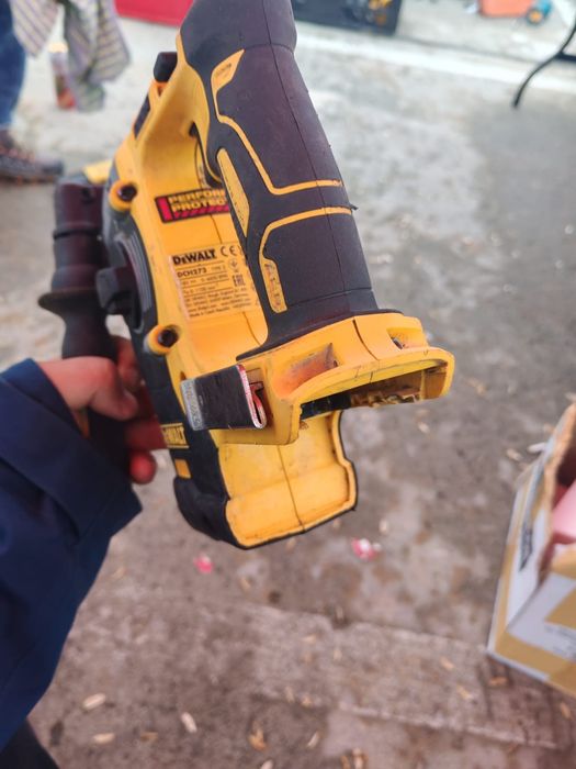 Rotopercutor dewalt profesional 2024