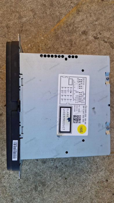 CD player VW Golf 6 plus cod 5M0 035 186 AA