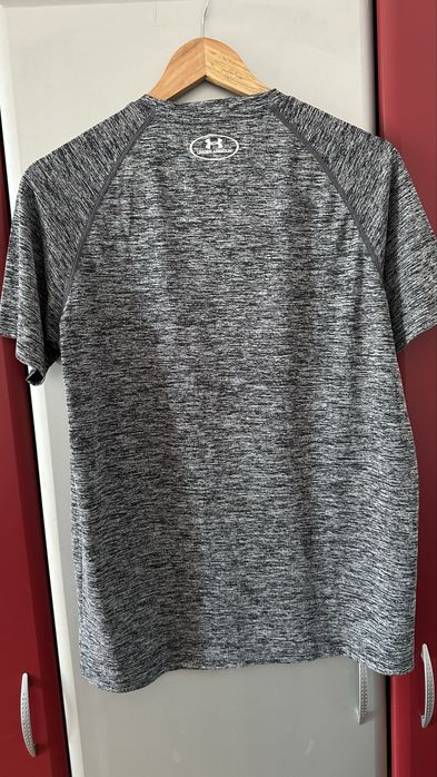 133 Tricou Under Armour