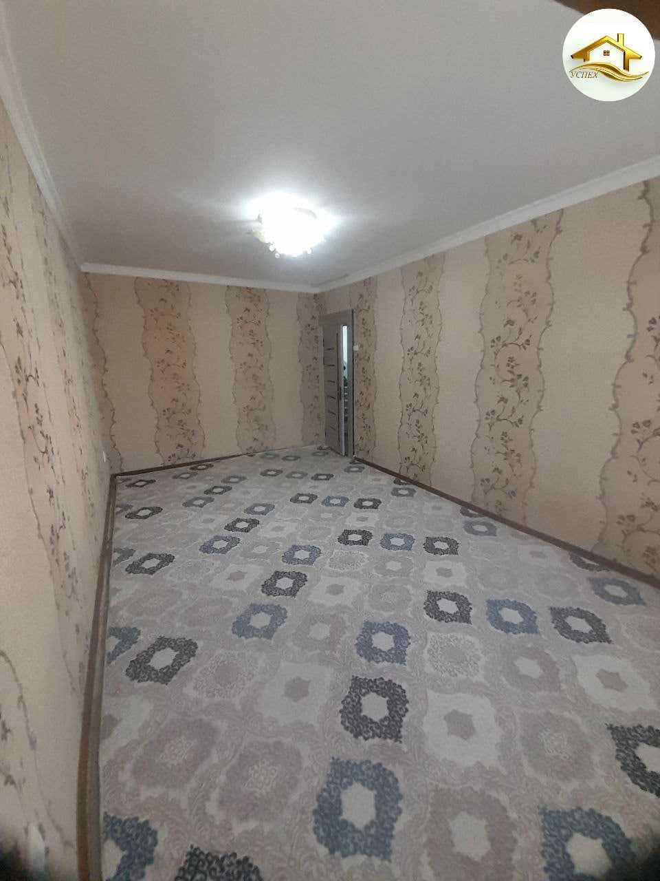 Продаётся 1х квартира на 2 этаж орр КАФЕ БАХОР