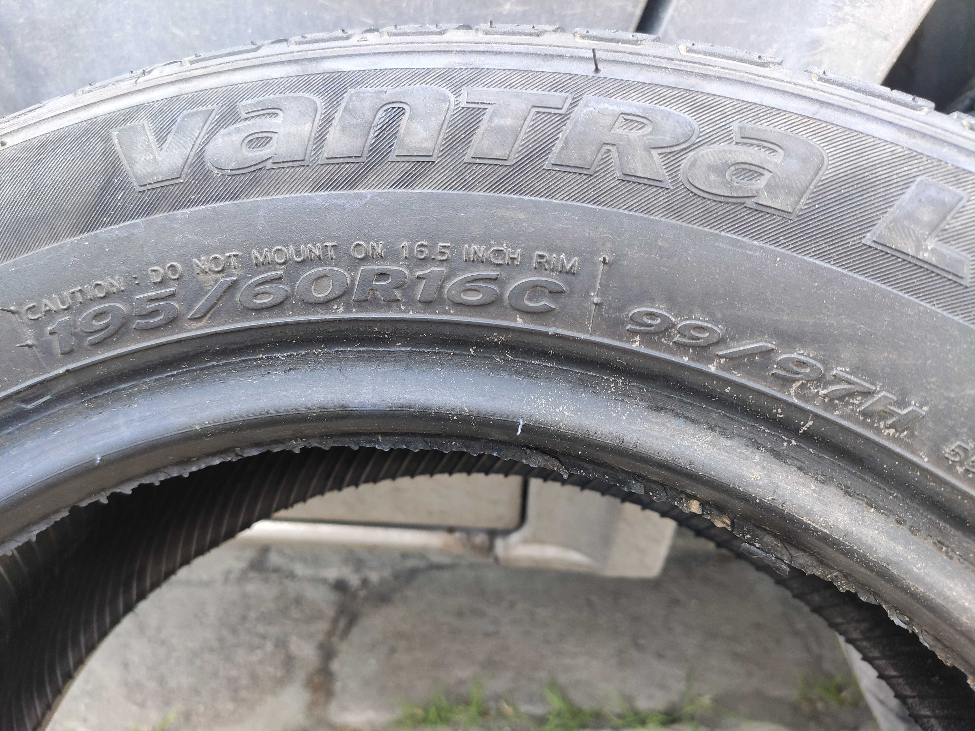 2бр Летни Гуми 195 60 16 С - Hankook - DOT 2021