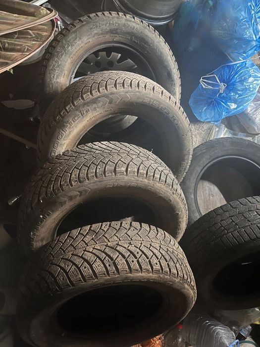 Зима балон шипы 215/65/16