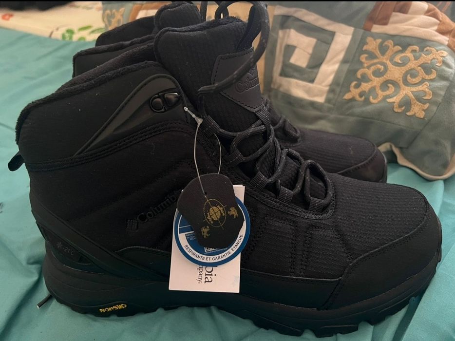 Зимние ботинки кроссовки сапожки новые мужские черные Columbia мех нат