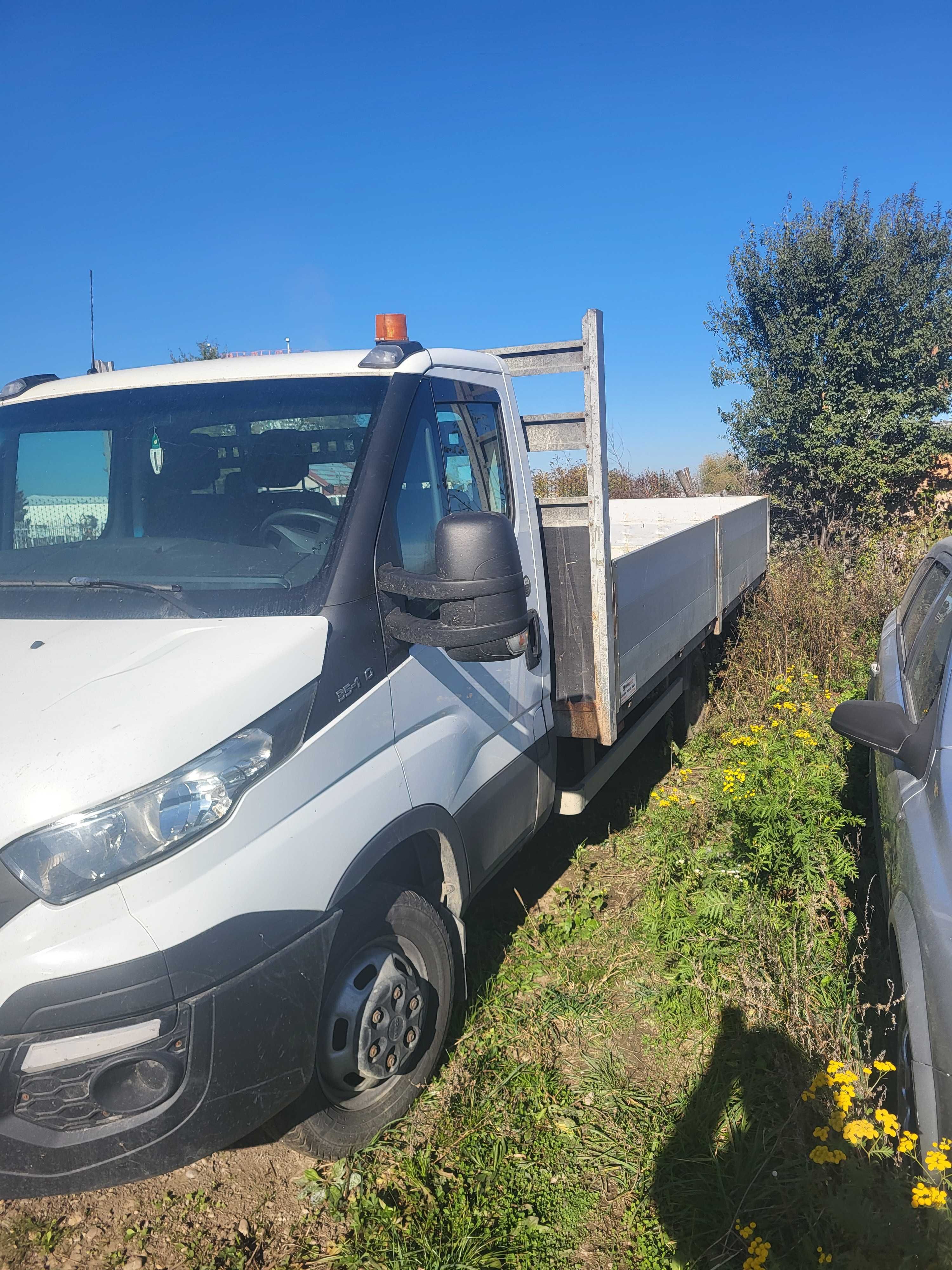 Vand 2 iveco daily 3,5 t pret 25000 tva inclus