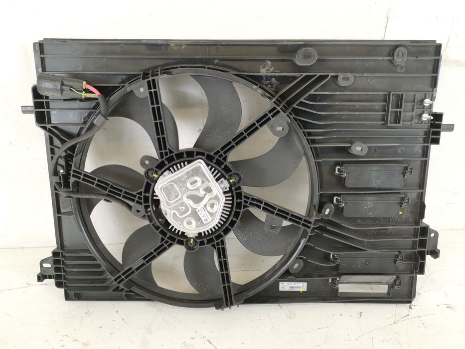Електровентилатор Радиатор Рено Каджар / Renault Kadjar Оригинален, в