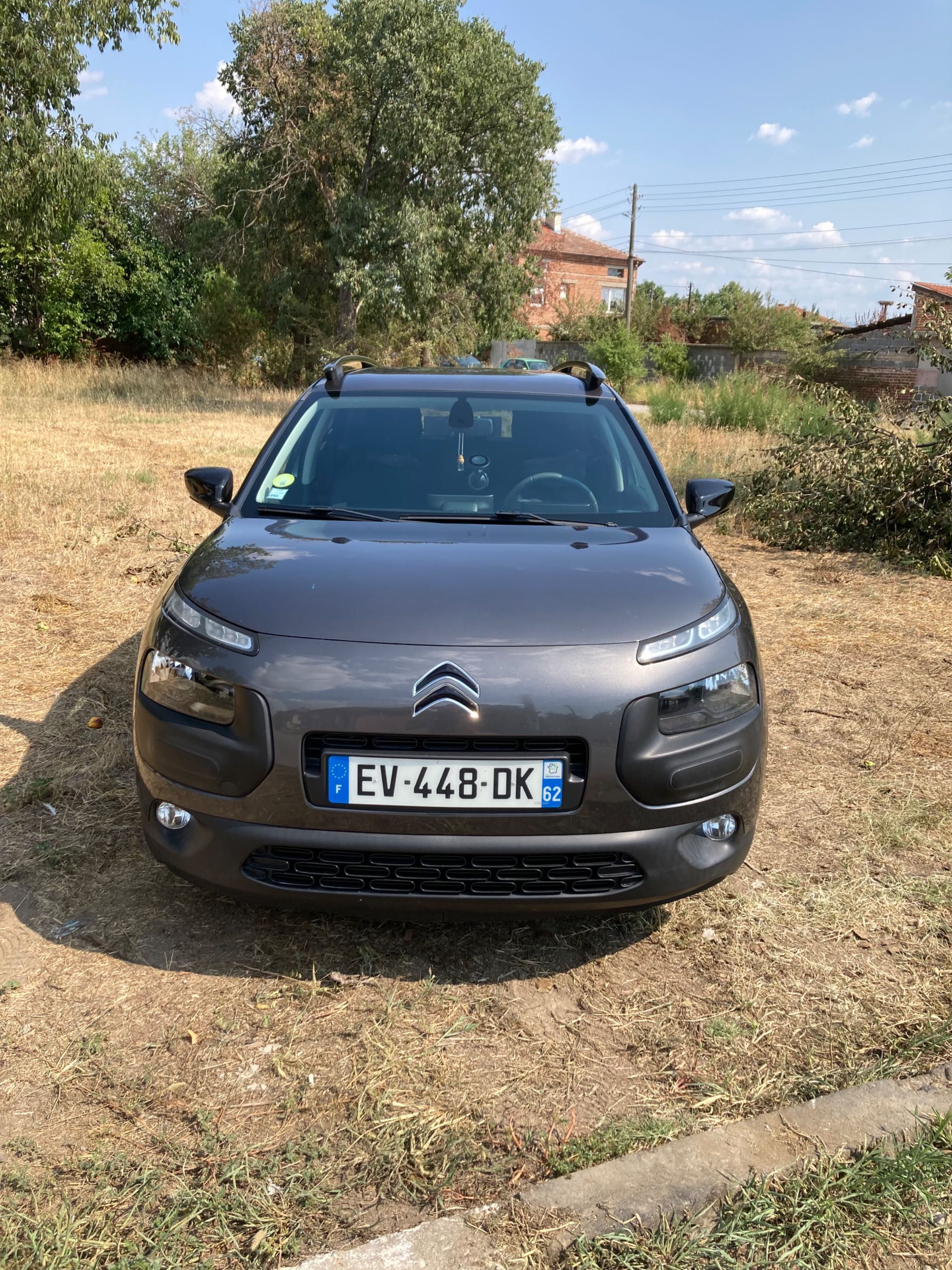Продавам, Ситроен С4cactus.2018г. внос от Франция 26,000лв.-13,000€.