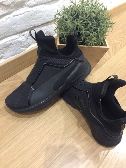 Маратонки Puma