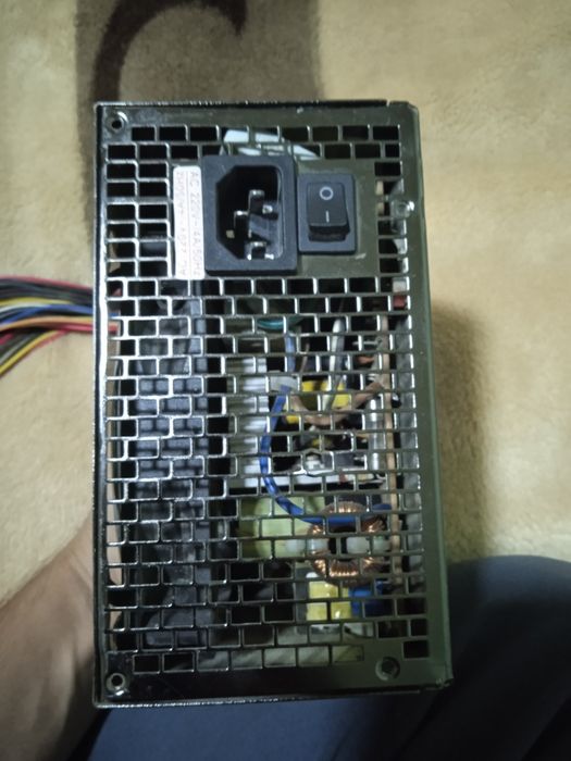 Blok pitaniya Huntkey 500w