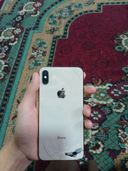 Iphone xs max aybi icloud