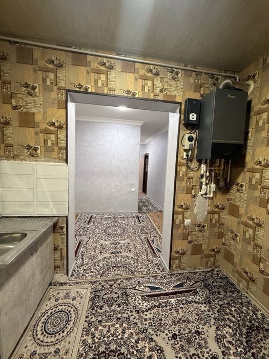 Продается 1 комнатная квартира в чирчике срочно