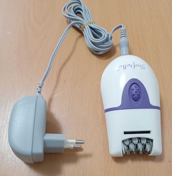 Vand Epilator SOFTELLE nou, cu alimentator