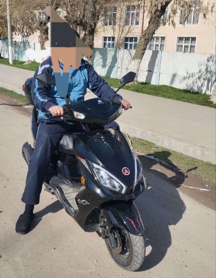 Продаю скутер Мустанг 125 куб новый за 13млн