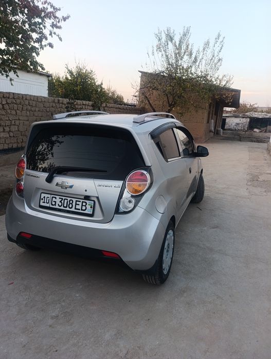 Spark sotiladi 2011 yil