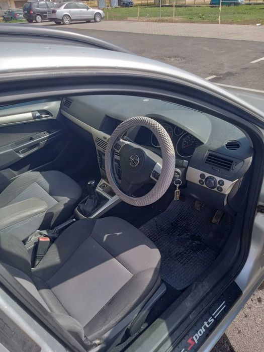 Опел Астра h 2008г. 6 скорости