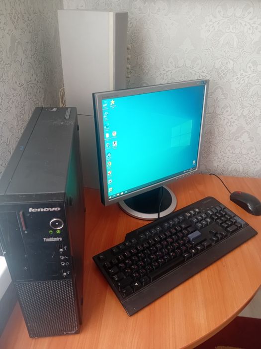 Продаётся компьютер core i-3. Рабочий