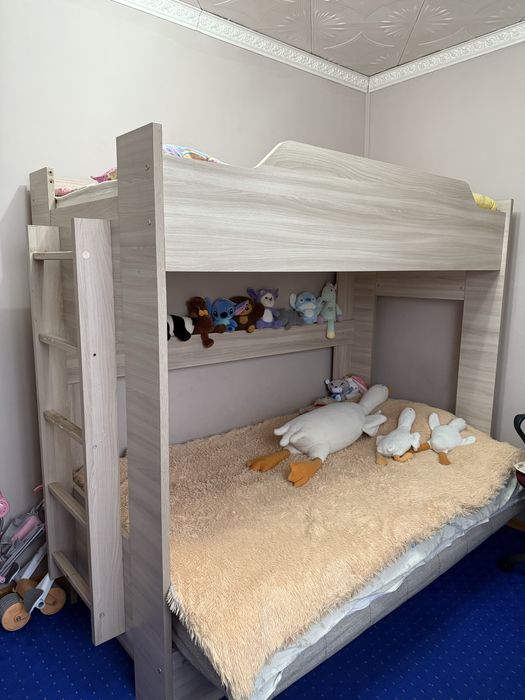 Двухярустная кровать