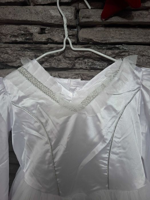 Costum ingeras copii