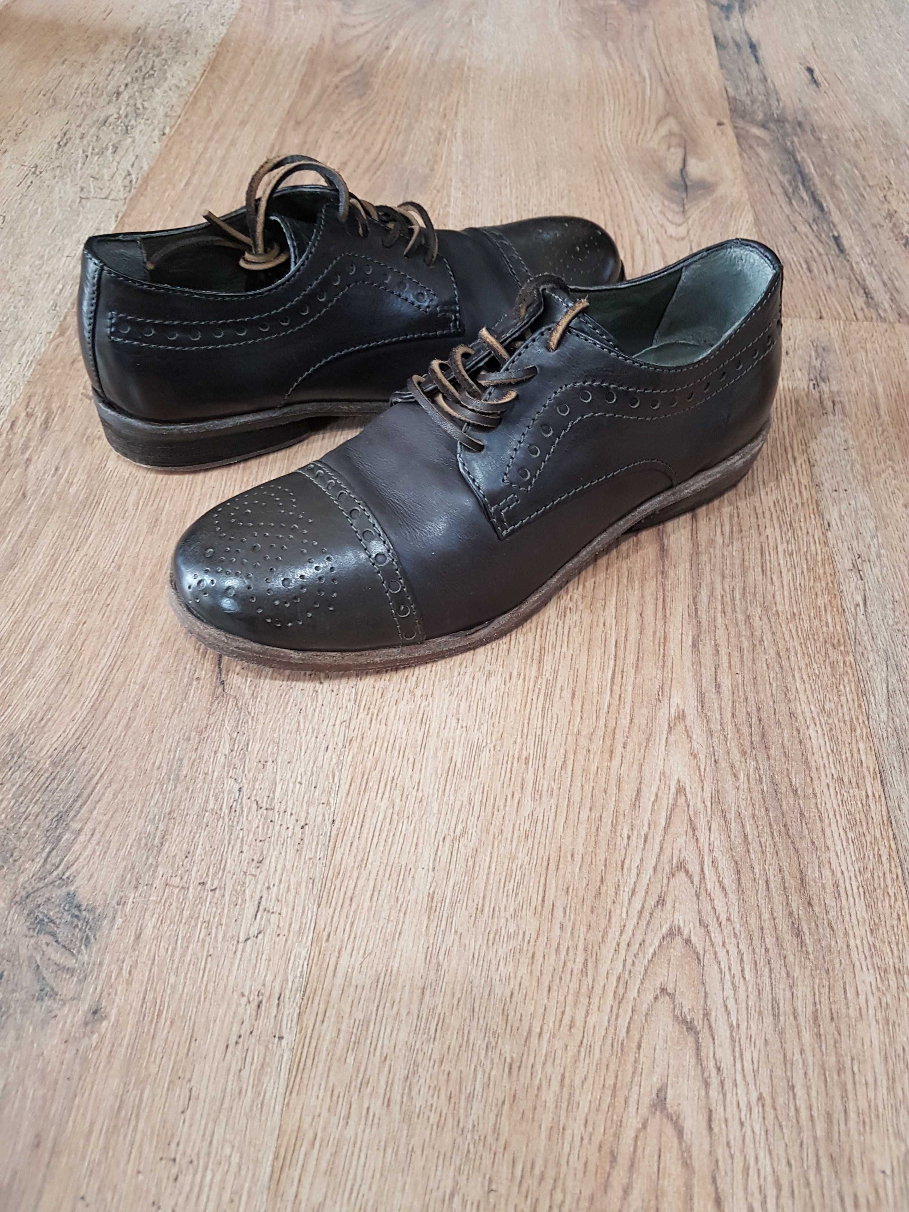 Pantofi barbat noi handmade piele naturala comozi marime 40