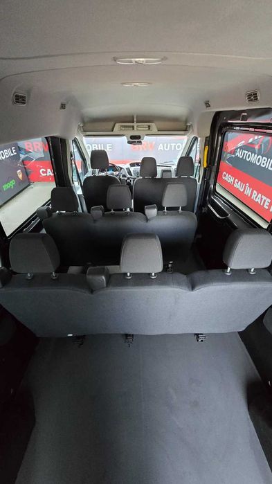 Transfer persoane, inchiriere microbuz cu sofer