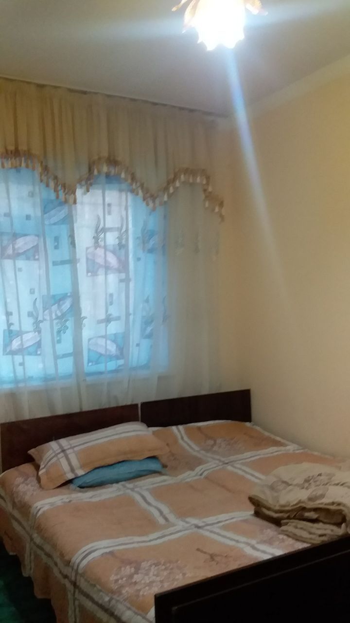 2хоналик квартира 1каватдан, 7каватлик янги гиштли дом,7микрорайон, од