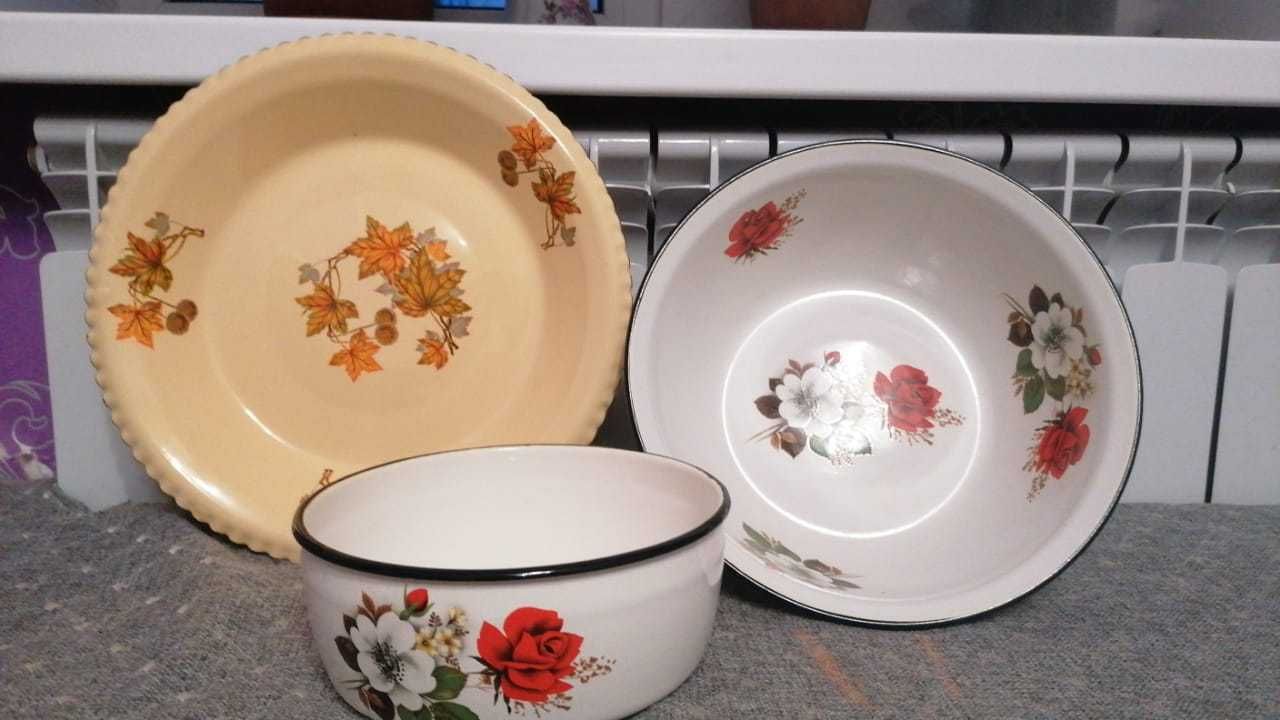 Кастрюля, чайник эмалированные