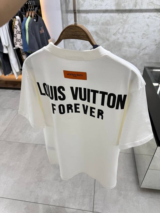 Мъжки тениски различни модели