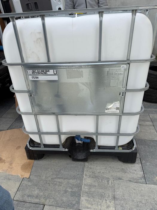 Butoi 1000 litri de vanzare