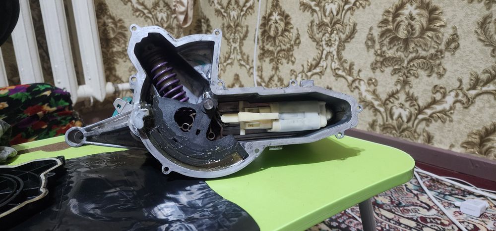 Актуатор сцепления (робот) SACHS
Сняли с авто пробегом 65000км. Состоя